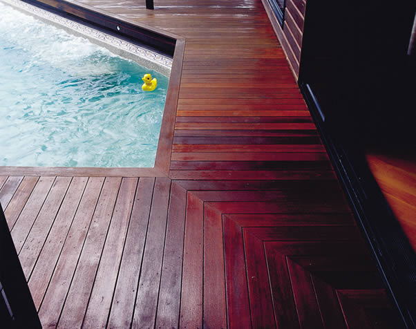 Large image of Select Grade Forest Red Deck around Pool